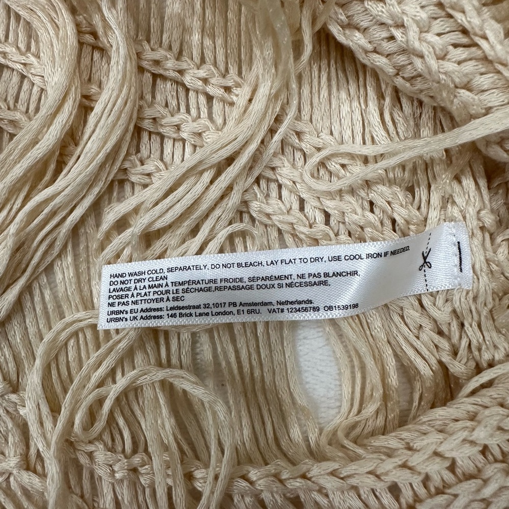 Anthropologie Ivory Crochet Fringe Poncho, Size One Size, EUC - Picture 9 of 10